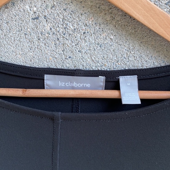 🤍 LBD size Medium - Picture 4 of 6